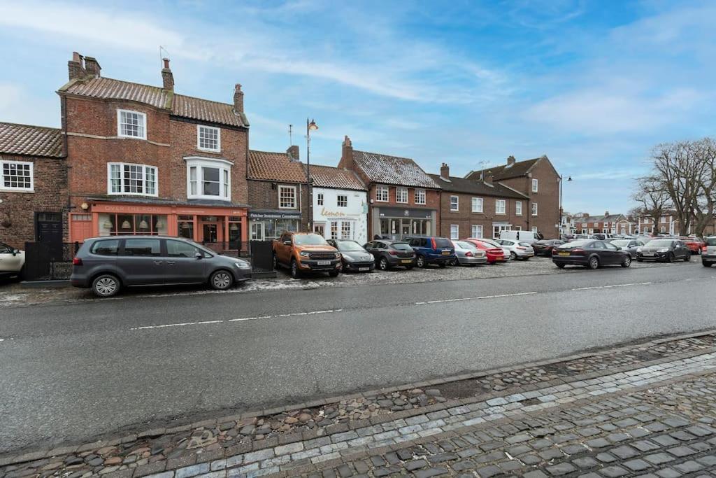 In The Heart Of It! Βίλα Stokesley Εξωτερικό φωτογραφία